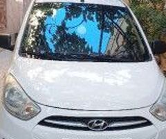 A vendre hyundai i10 année 2016 , oran